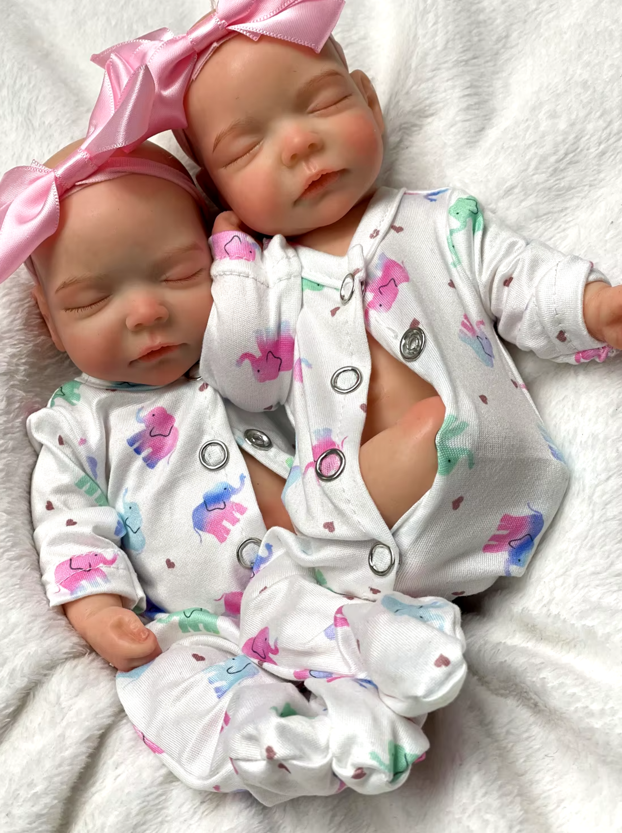 Alex-Reborn-Doll-2 Alex: 28cm Hyper-Realistic Solid Silicone Reborn Doll – Waterproof and Lifelike with 3D Painted Skin