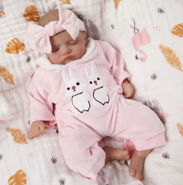 Isabella: 19-Inch Lifelike Reborn Baby Girl Doll with 3D Skin and Painted Hair