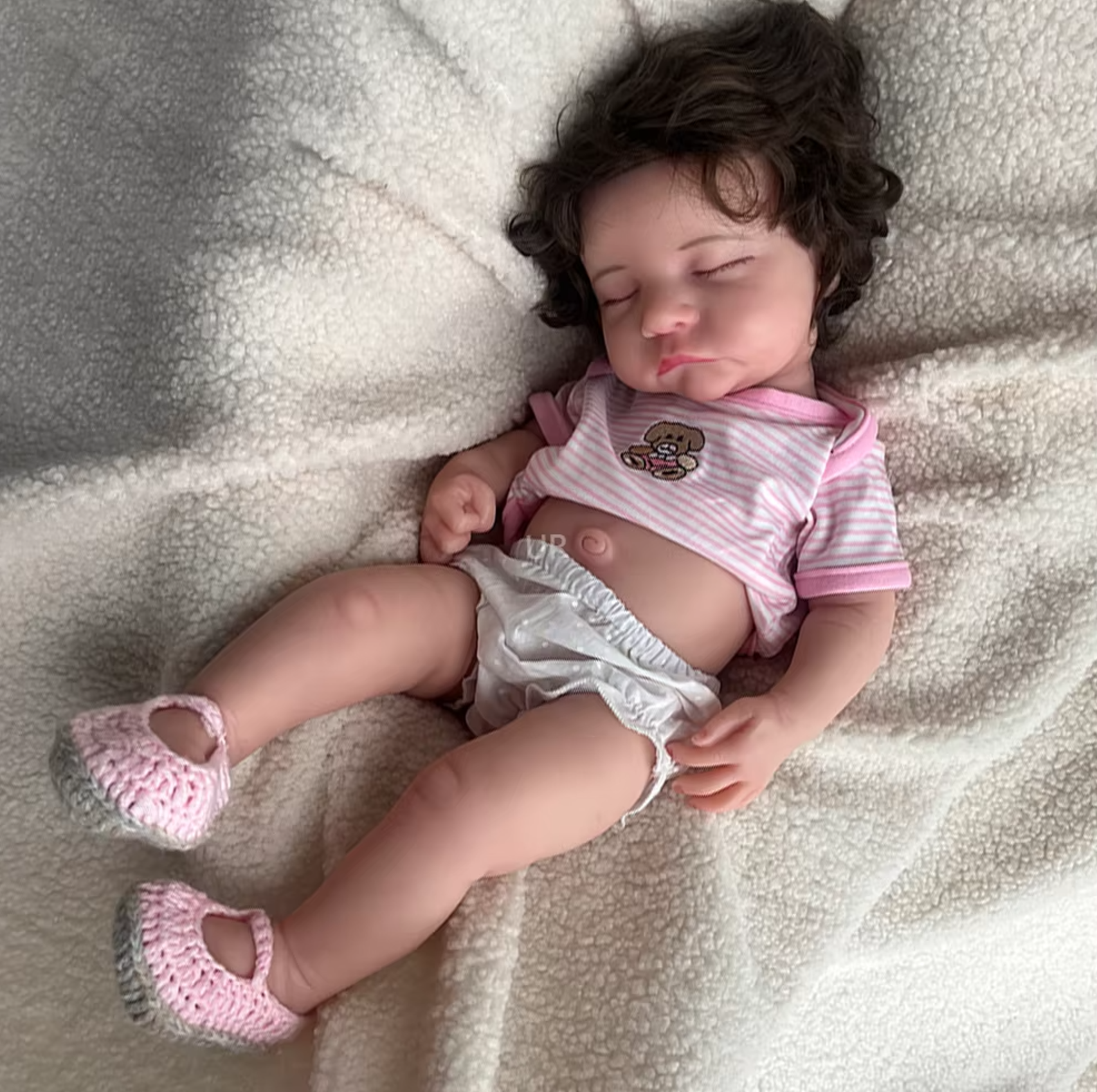 Levi-Reborn-Doll-Hyper-Realistic Levi: 50cm Premium Hyper-Realistic Full Body Soft Silicone Reborn Baby Girl Doll with Hair and Visible Veins