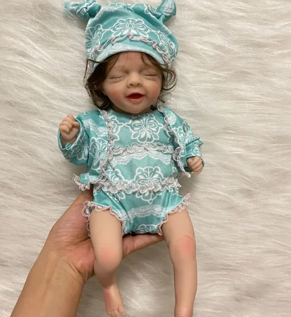 MiniJenteGjenfodtbabydukke_1 Mini Girl Reborn Baby Doll - 12-Inch Lifelike Silicone Companion
