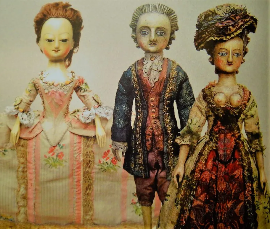 The History and Evolution of Reborn Dolls 2 Antique porcelain baby doll 19th century — early history of lifelike baby dolls
