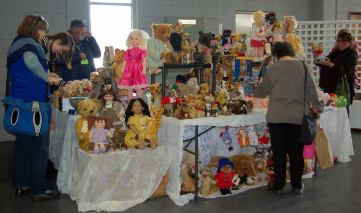 The History and Evolution of Reborn Dolls 3 Reborn doll convention display — IRDA International Reborn Doll Artists expo